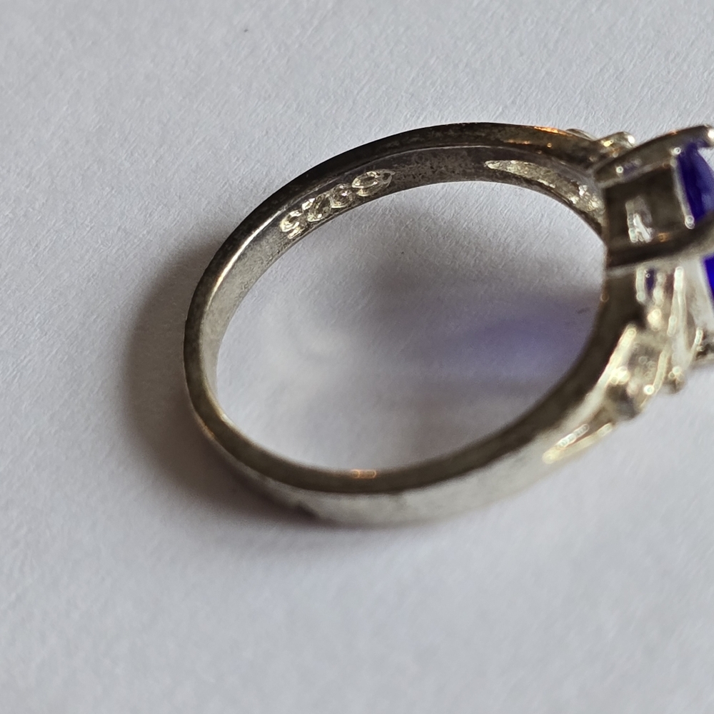 Blue gem ring silver tone size 5.75 5 3/4 classic elegant dainty - Picture 9 of 12
